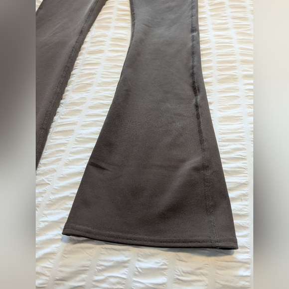 Alo Airbrush High-Waist Bootcut Legging, Sz.XS - Picture 3 of 10